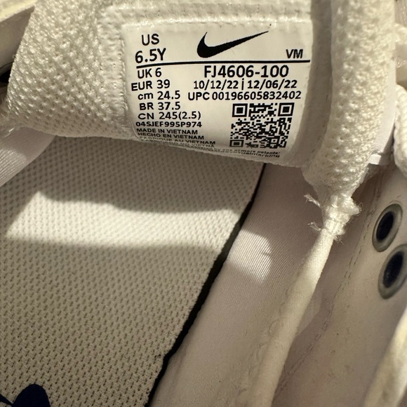 NEW! NIKE AIR MAX TW NEXT NATURE (YOUTH) - Picture 3 of 5